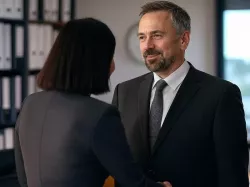 L'importance du notaire dans une donation : conseils et sécurité
